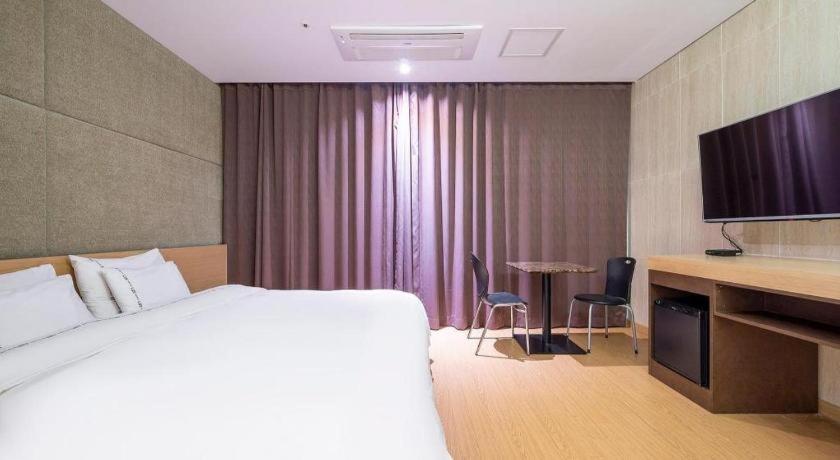 บิสซิเนส ดีไซน์ โฮเต็ล แอลยูวี Motel อินชอน ภายนอก รูปภาพ