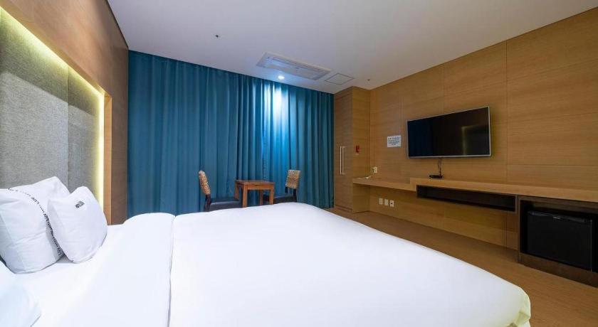 บิสซิเนส ดีไซน์ โฮเต็ล แอลยูวี Motel อินชอน ภายนอก รูปภาพ